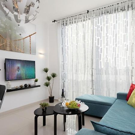Stylish 1Br Flat For 4 Ppl In Allenby By Holyguest Τελ Αβίβ Εξωτερικό φωτογραφία